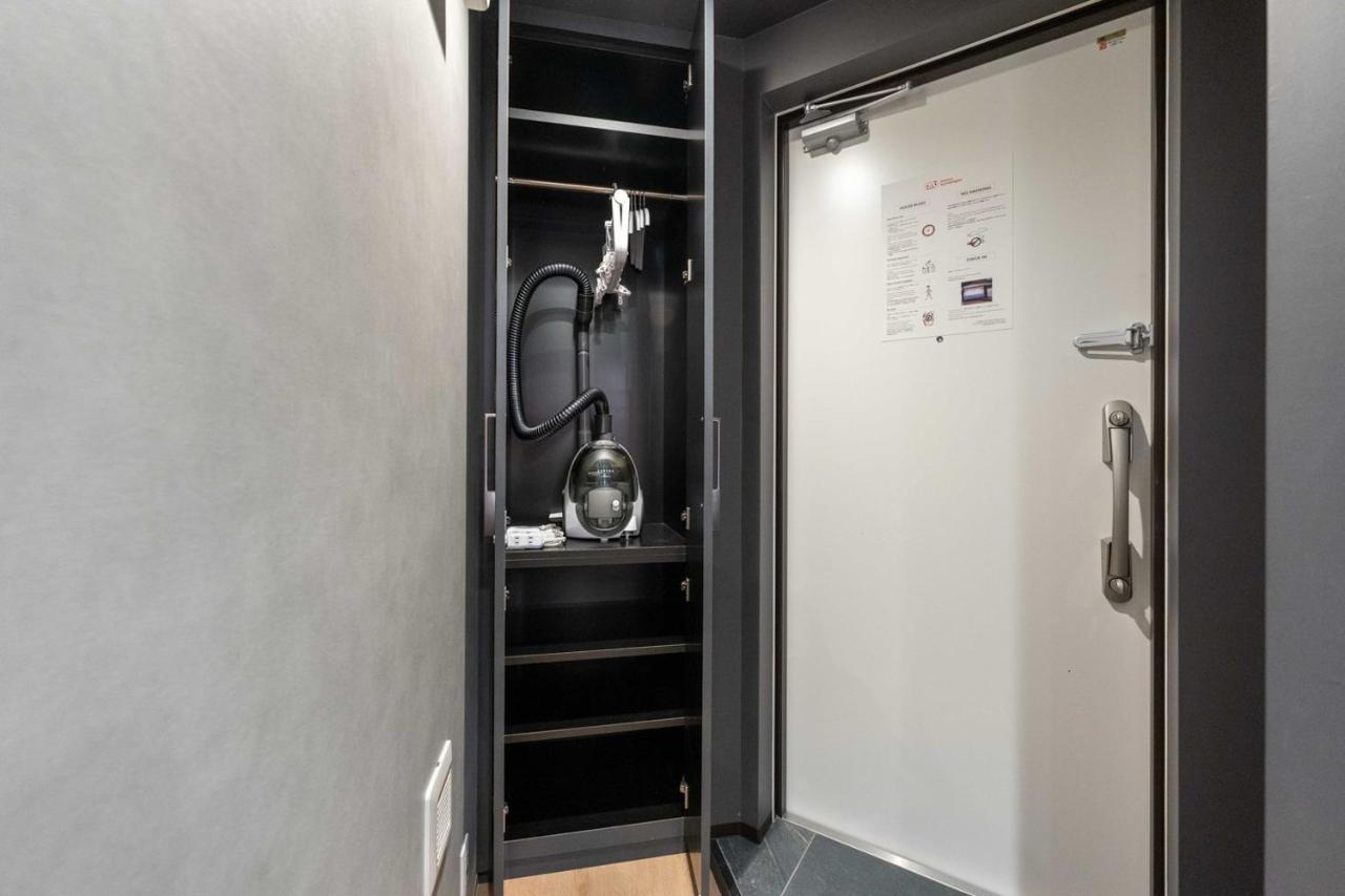 D-Waseda Apartment Tokyo Exterior photo